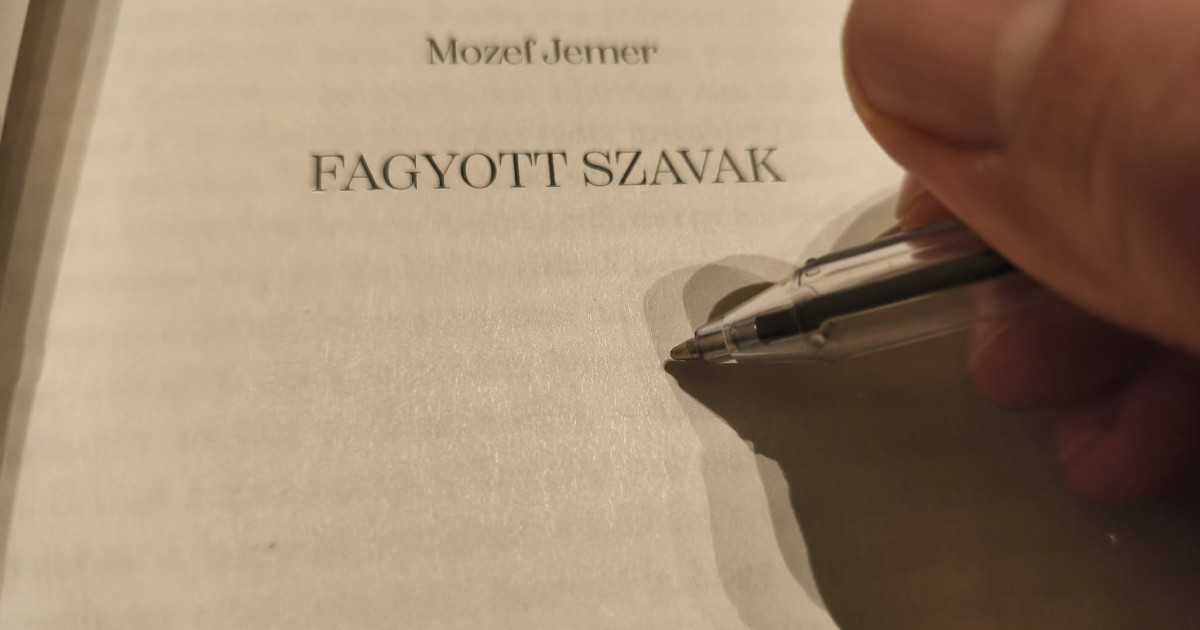 Saját magamat ajándékoztam meg a könyvemmel