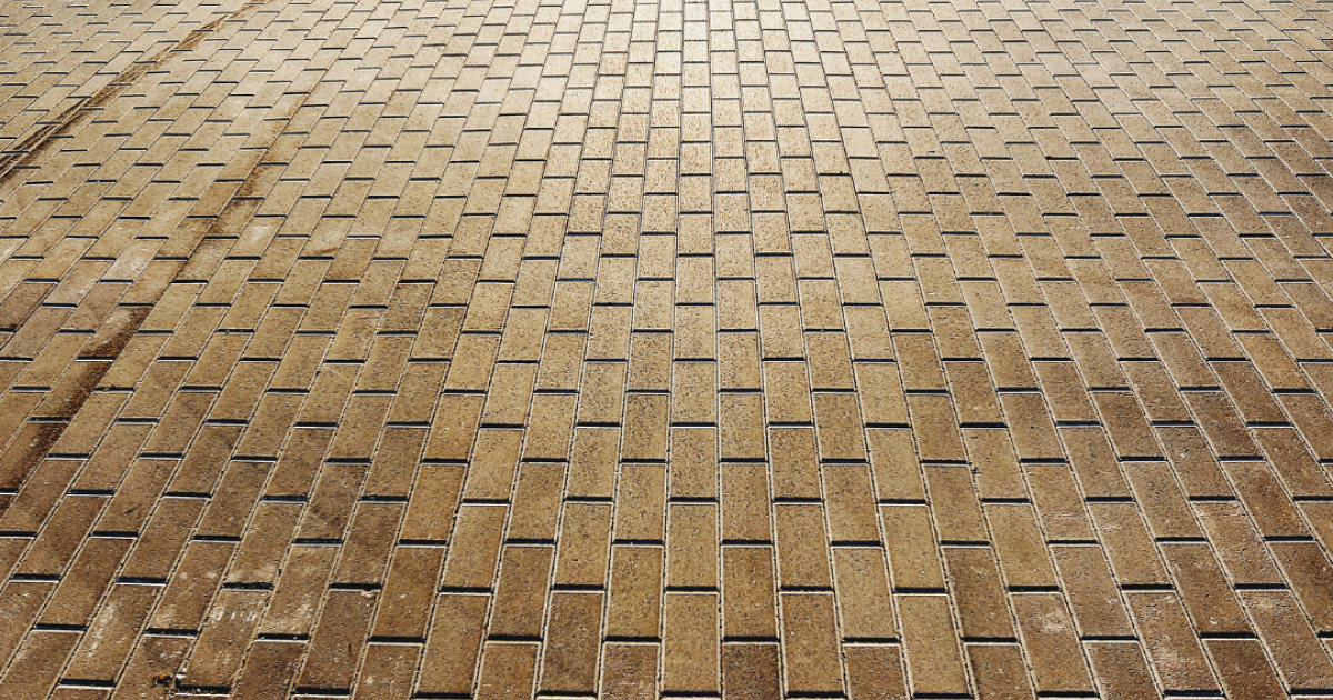 A tér közepén